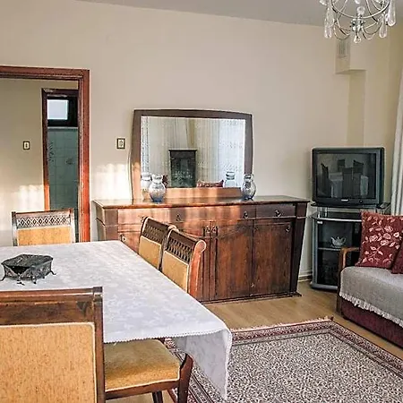 Marina House Hotel