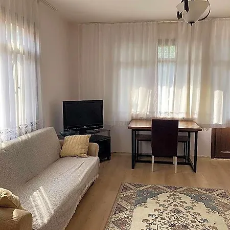 Marina House Hotel
